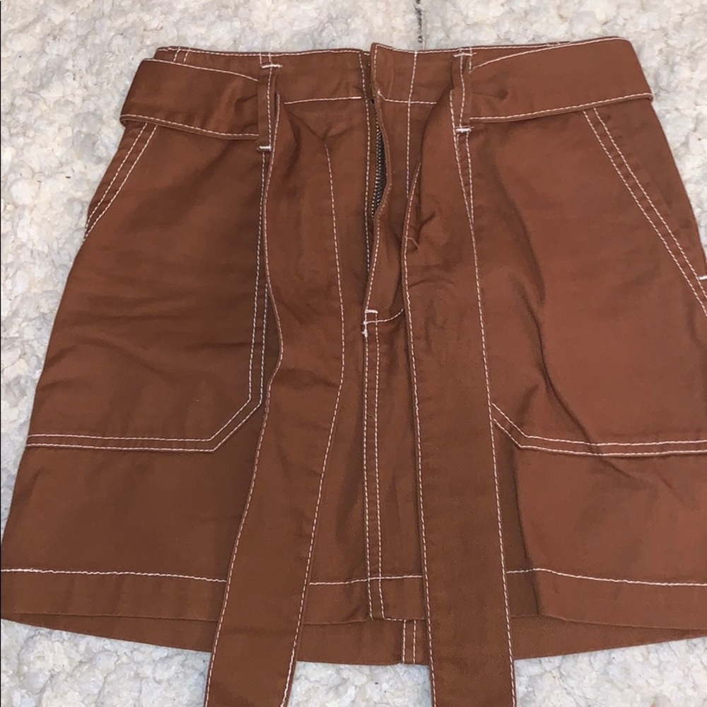 Brown mini skirt
